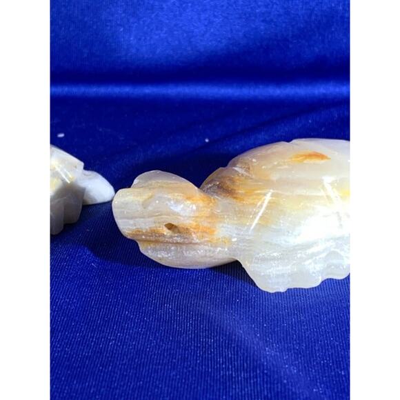 Pair of Hand Carved White and Tan Stone Turtles - Picture 5 of 8